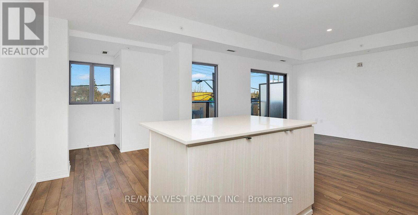 201 - 408 Browns Line, Toronto, Ontario  M8W 0C3 - Photo 30 - W12953240