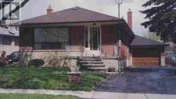 15 DITTMER CRESCENT, Toronto, Ontario