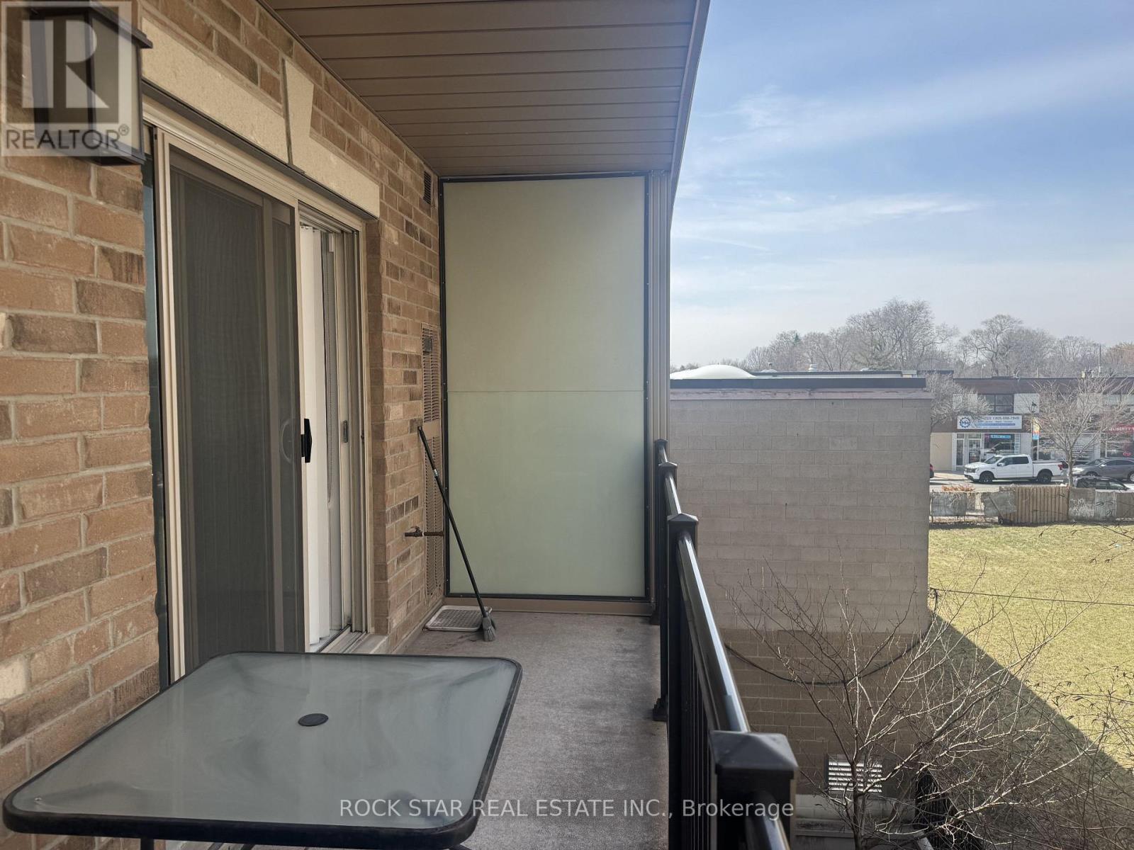 305 - 73 Washington Avenue, Oakville, Ontario  L6K 1W5 - Photo 7 - W12953288