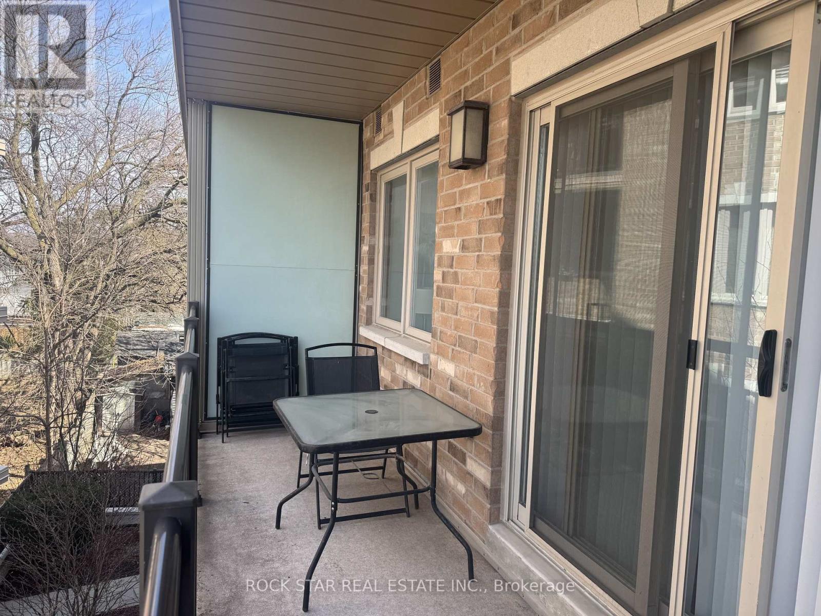 305 - 73 Washington Avenue, Oakville, Ontario  L6K 1W5 - Photo 8 - W12953288