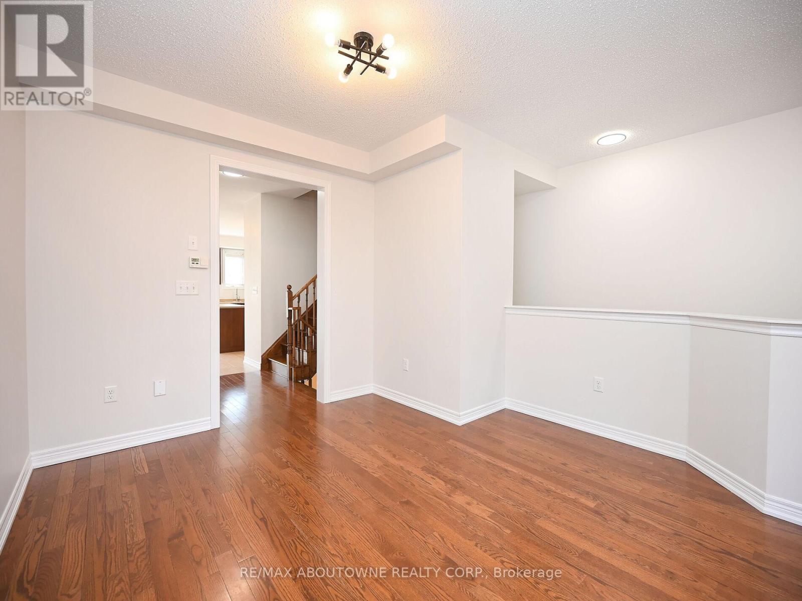1314 Granrock Crescent, Mississauga, Ontario  L5V 0E1 - Photo 29 - W12953310