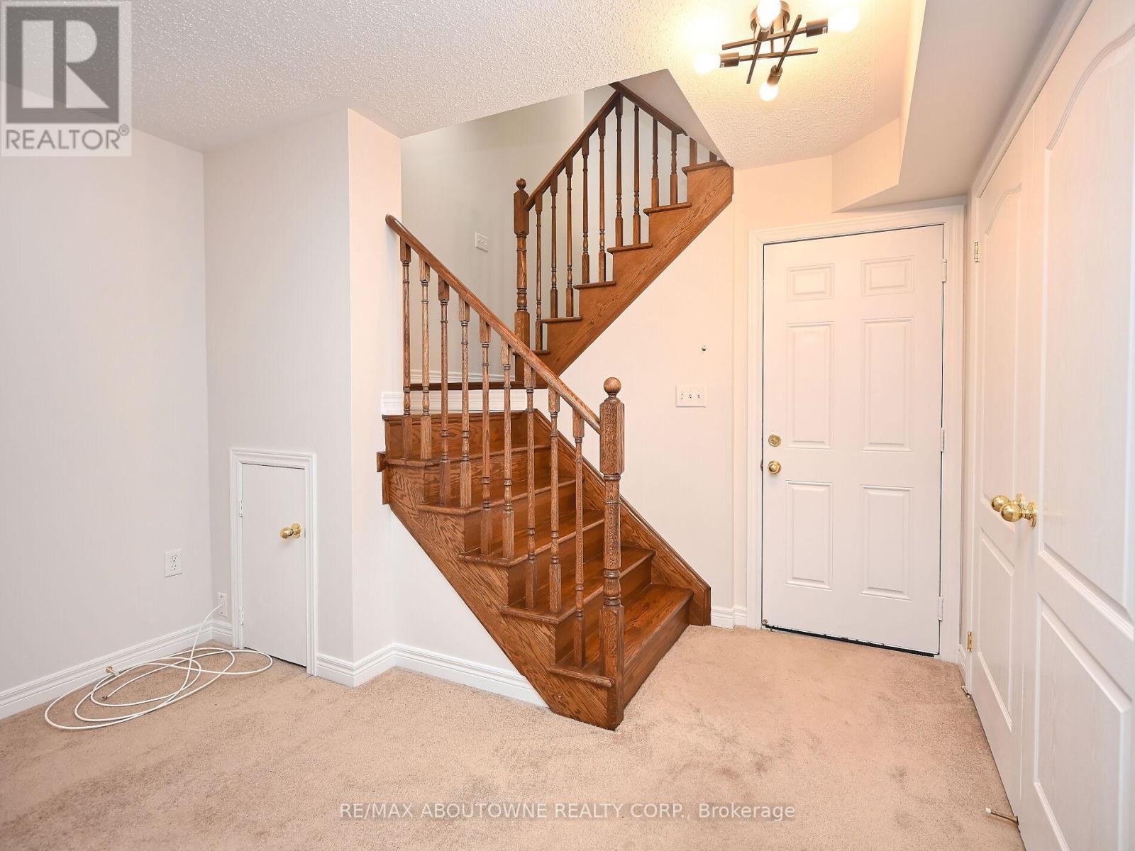 1314 Granrock Crescent, Mississauga, Ontario  L5V 0E1 - Photo 41 - W12953310
