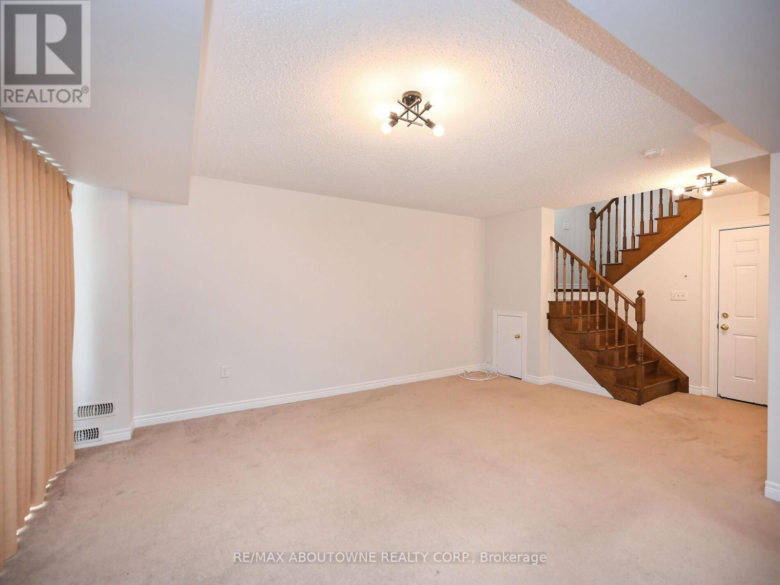 1314 Granrock Crescent, Mississauga, Ontario  L5V 0E1 - Photo 42 - W12953310