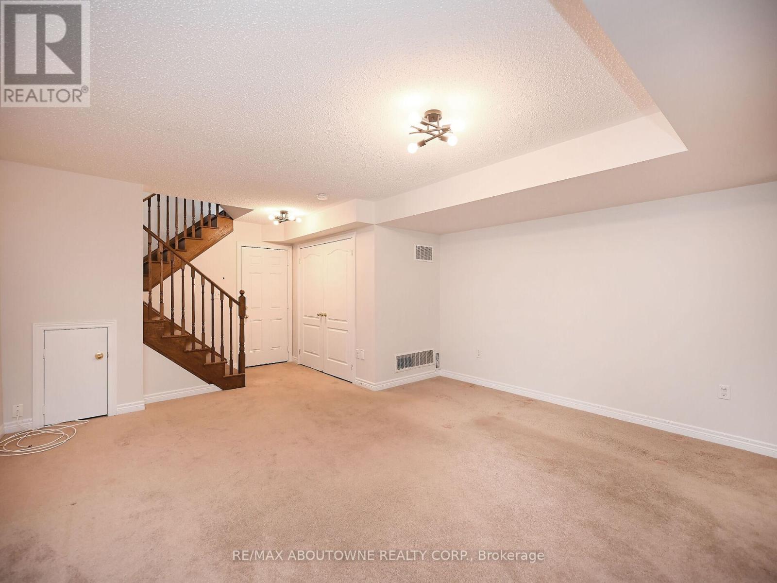 1314 Granrock Crescent, Mississauga, Ontario  L5V 0E1 - Photo 45 - W12953310