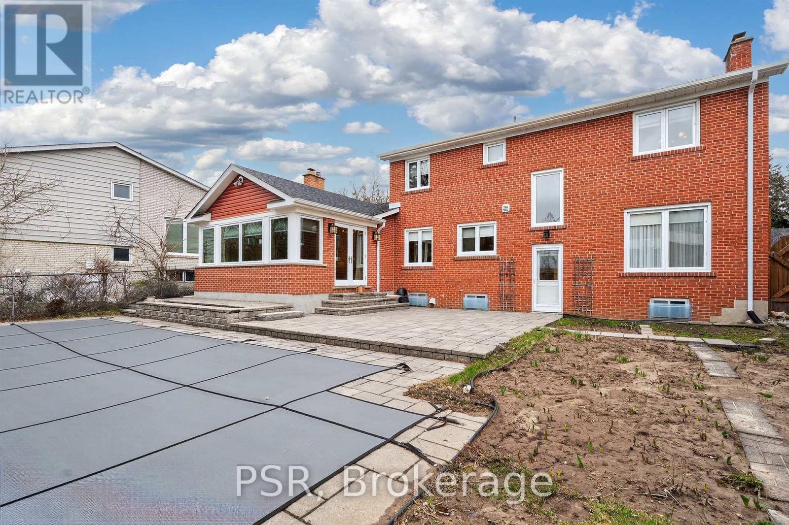 575 Patricia Drive, Oakville, Ontario  L6K 1M4 - Photo 23 - W12953322