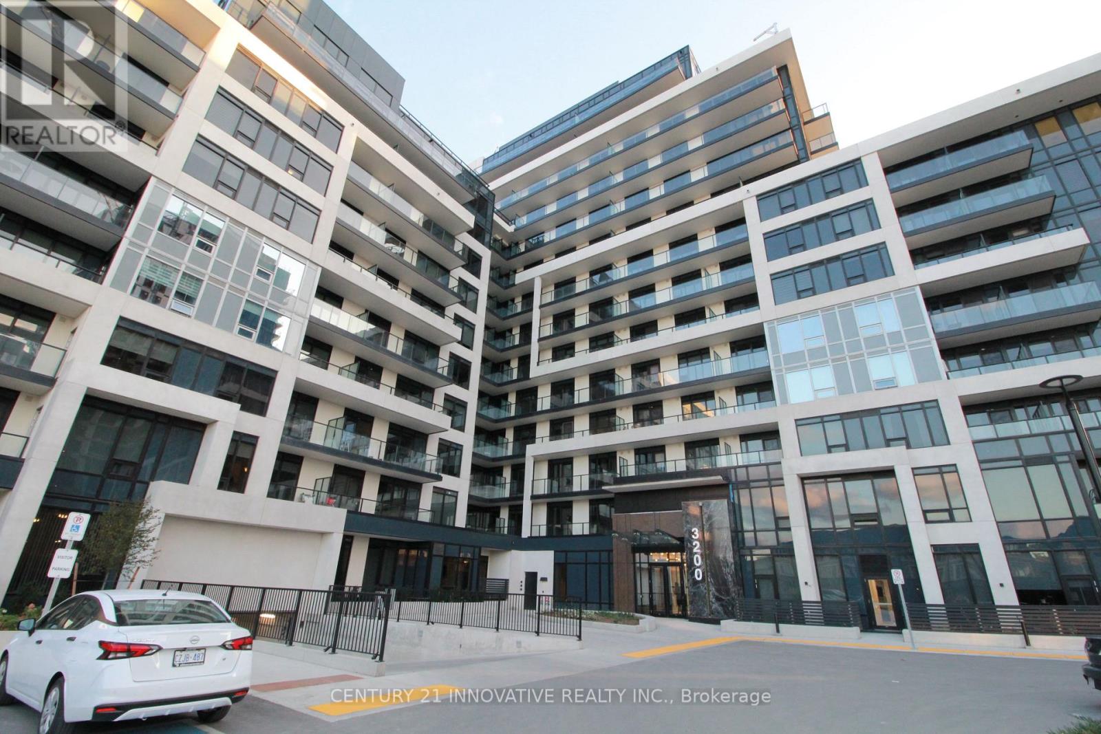 106 - 3200 WILLIAM COLTSON AVENUE, Oakville, Ontario