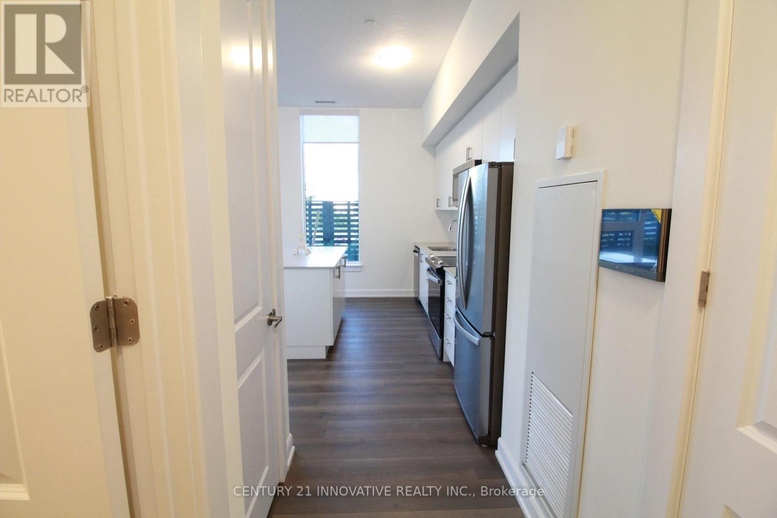 106 - 3200 William Coltson Avenue, Oakville, Ontario  L6H 7W6 - Photo 3 - W12953330