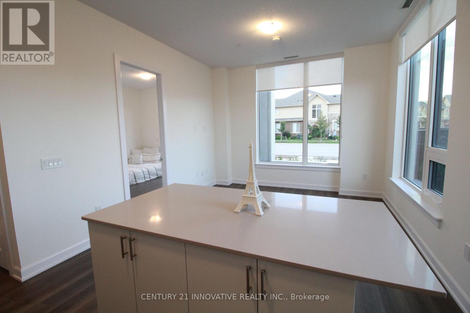 106 - 3200 William Coltson Avenue, Oakville, Ontario  L6H 7W6 - Photo 8 - W12953330