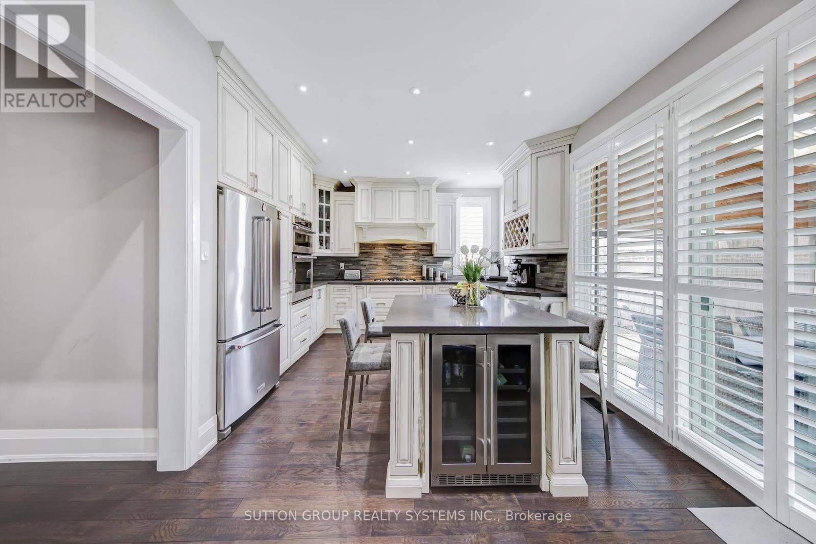 3336 Crompton Crescent, Mississauga, Ontario  L5B 4C7 - Photo 12 - W12953340