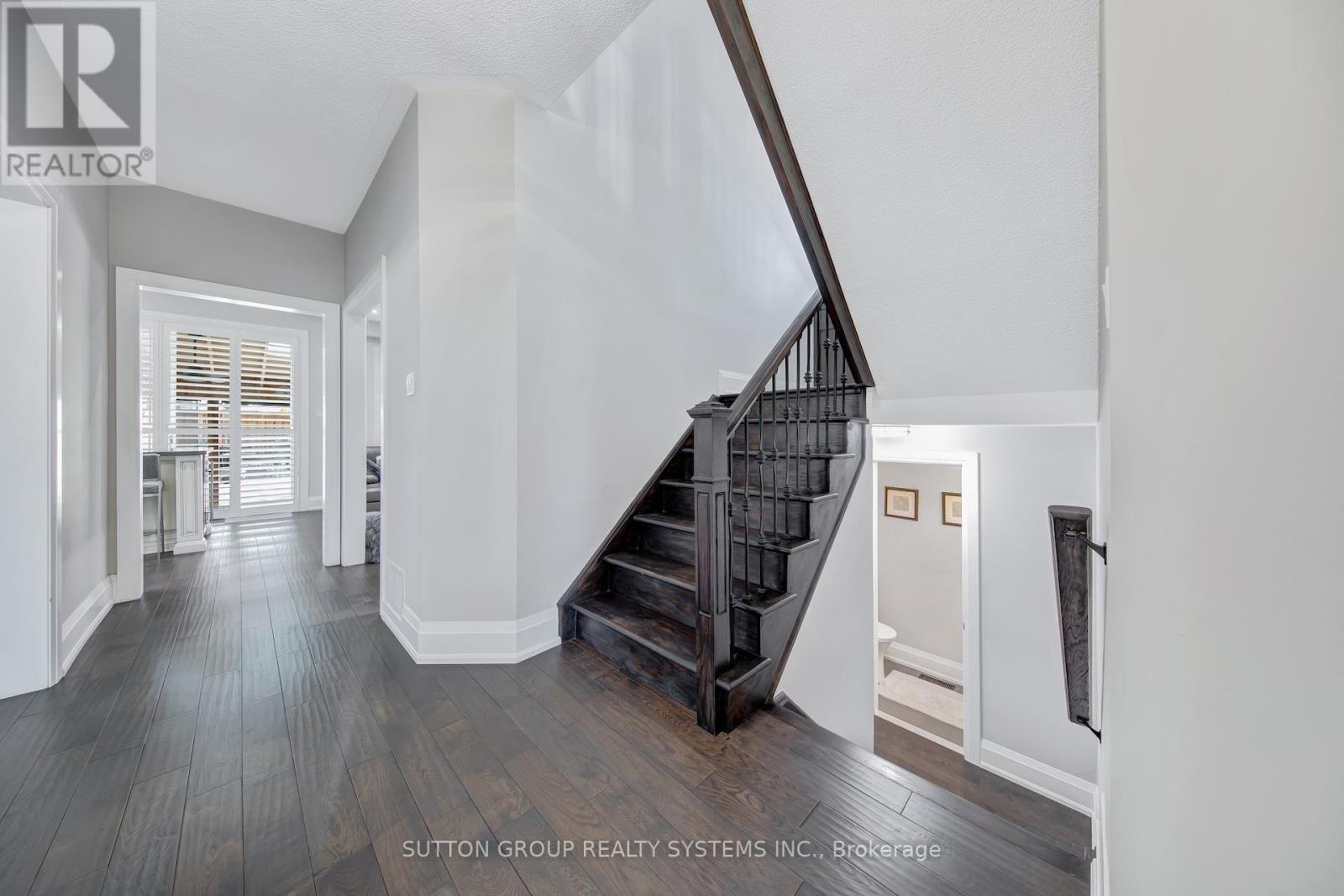 3336 Crompton Crescent, Mississauga, Ontario  L5B 4C7 - Photo 24 - W12953340