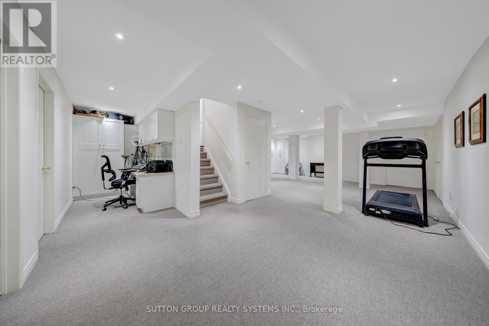 3336 Crompton Crescent, Mississauga, Ontario  L5B 4C7 - Photo 37 - W12953340