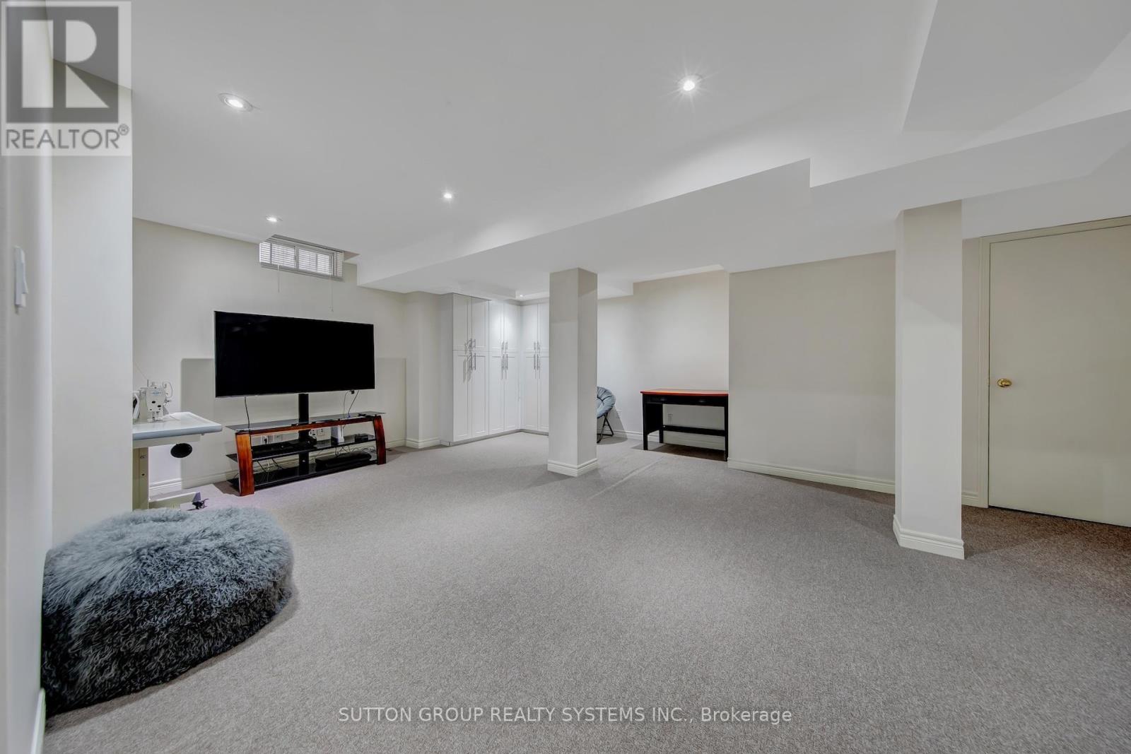 3336 Crompton Crescent, Mississauga, Ontario  L5B 4C7 - Photo 39 - W12953340