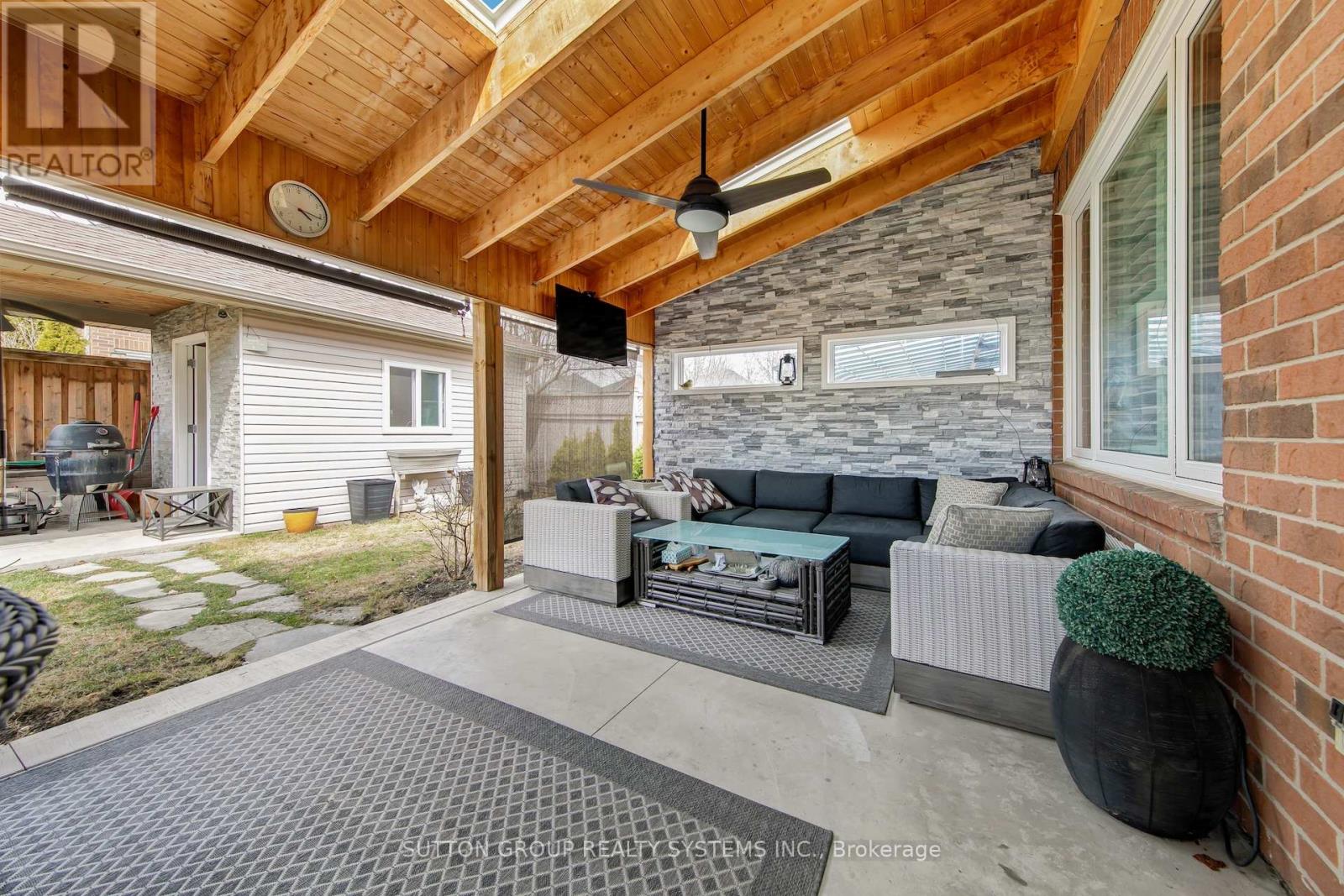 3336 Crompton Crescent, Mississauga, Ontario  L5B 4C7 - Photo 42 - W12953340