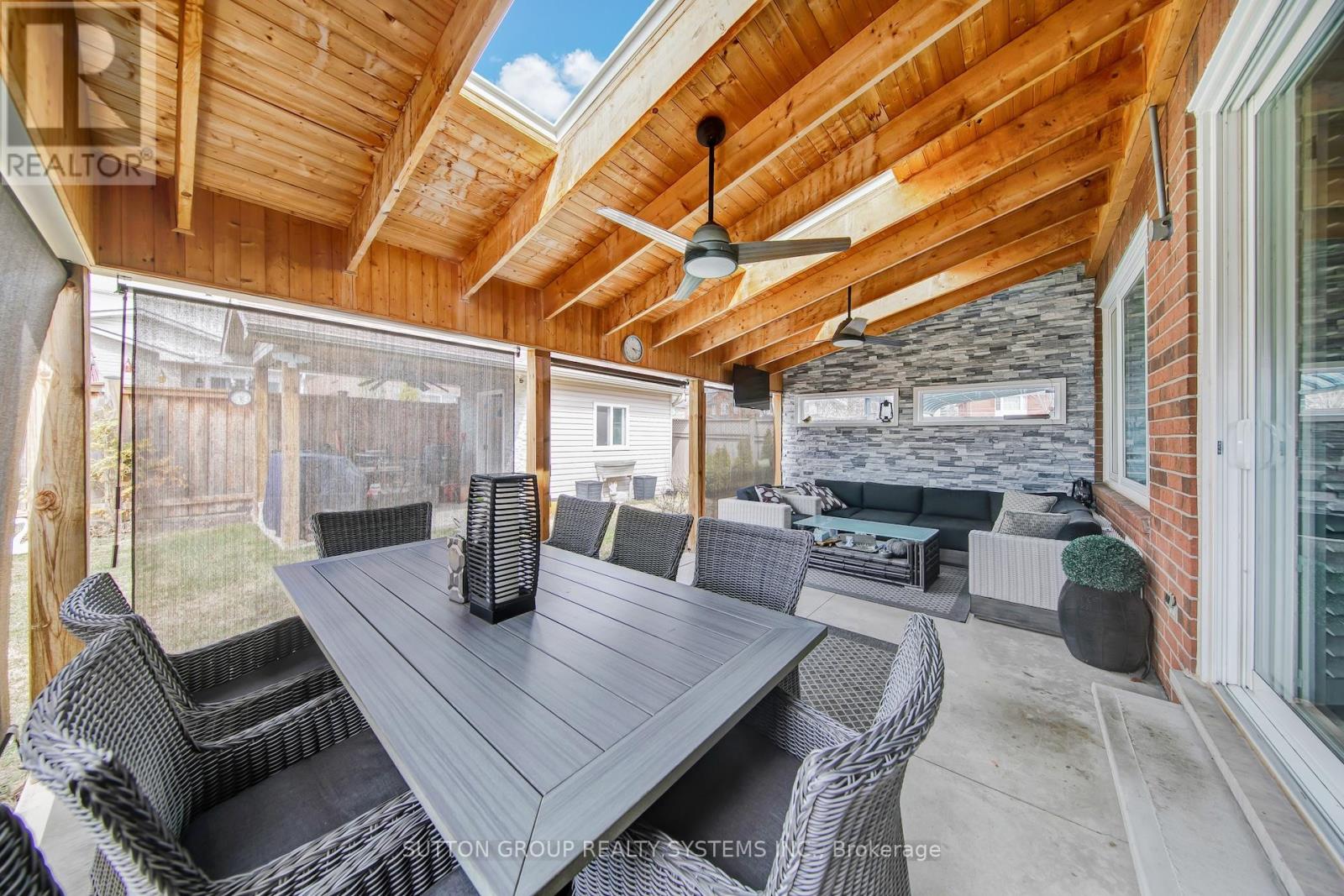 3336 Crompton Crescent, Mississauga, Ontario  L5B 4C7 - Photo 44 - W12953340