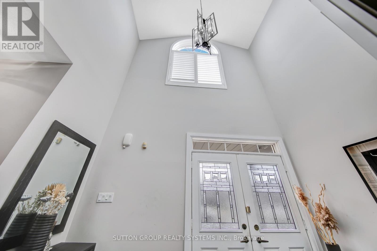 3336 Crompton Crescent, Mississauga, Ontario  L5B 4C7 - Photo 5 - W12953340