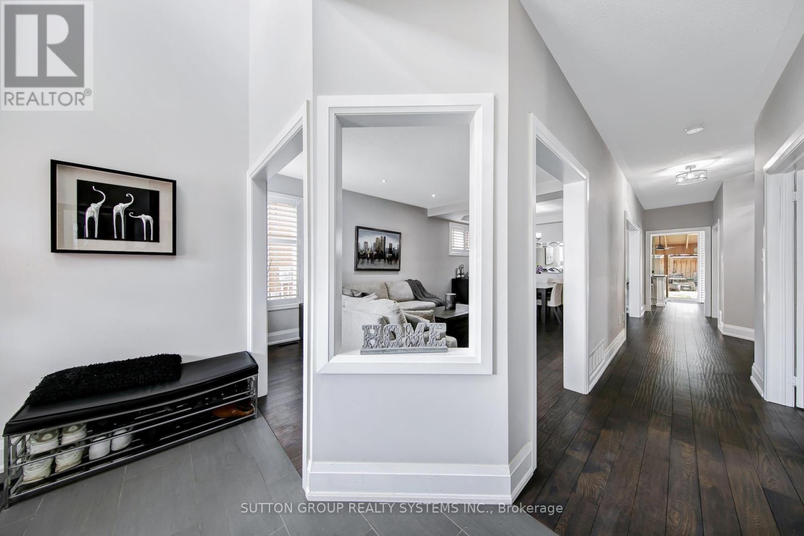 3336 Crompton Crescent, Mississauga, Ontario  L5B 4C7 - Photo 7 - W12953340