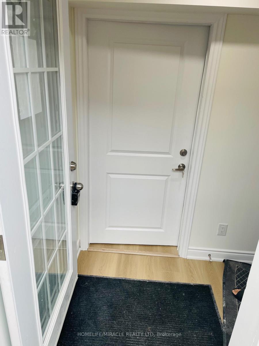 Bsmt - 1-2341 Canonridge Circle, Oakville, Ontario  L6M 4T9 - Photo 7 - W12953342