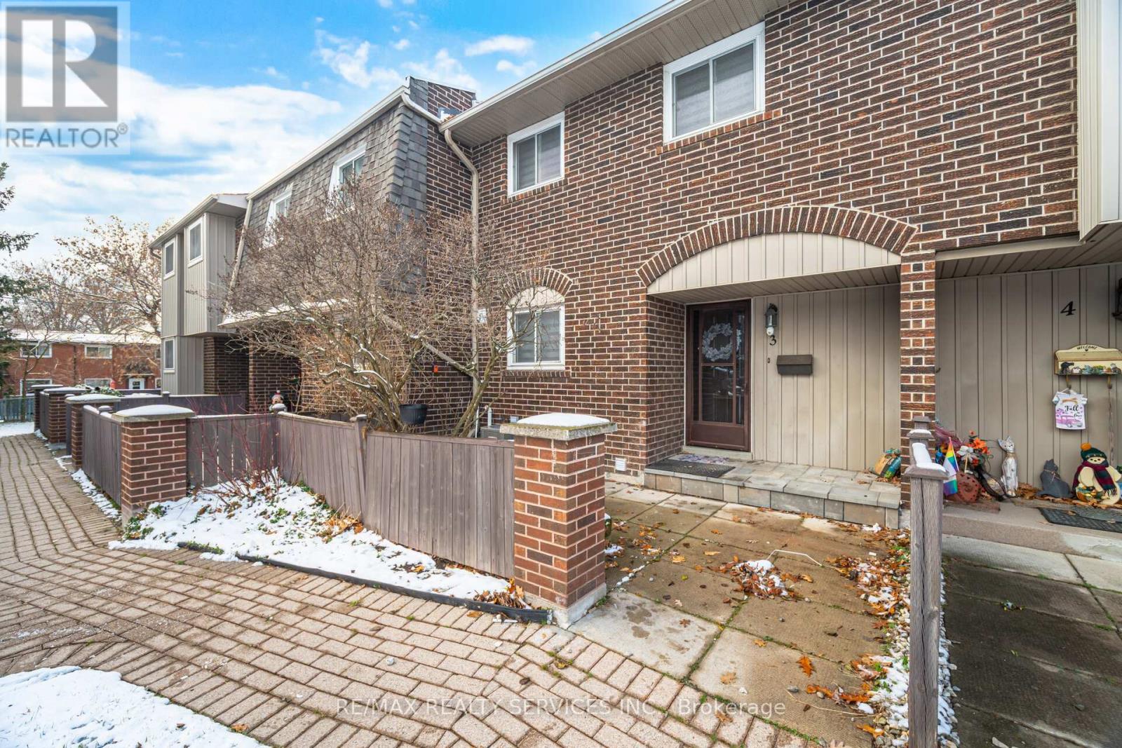 Unit 3 - 1306 Guelph Line, Burlington, Ontario  L7P 2S9 - Photo 2 - W12953348