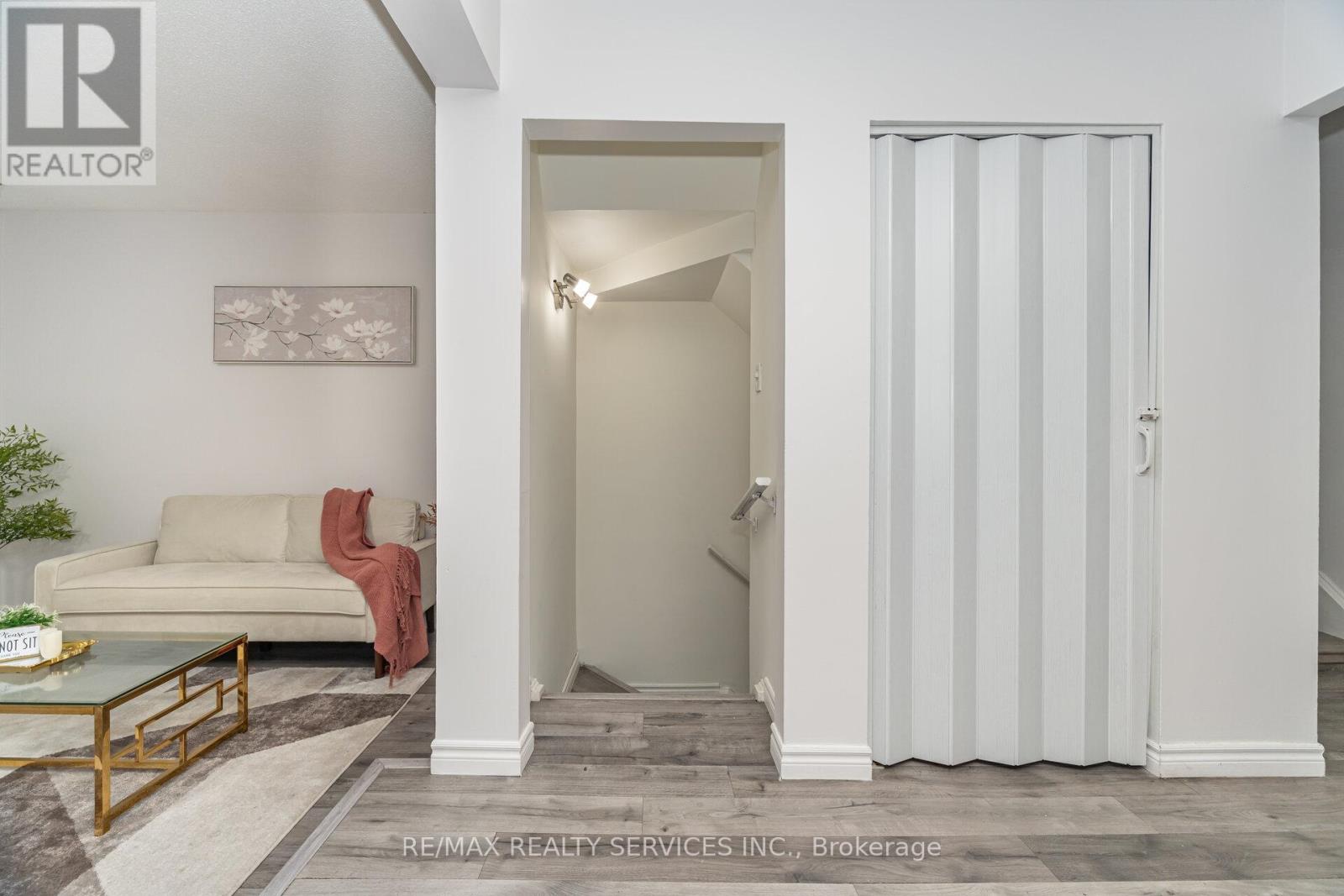 Unit 3 - 1306 Guelph Line, Burlington, Ontario  L7P 2S9 - Photo 32 - W12953348