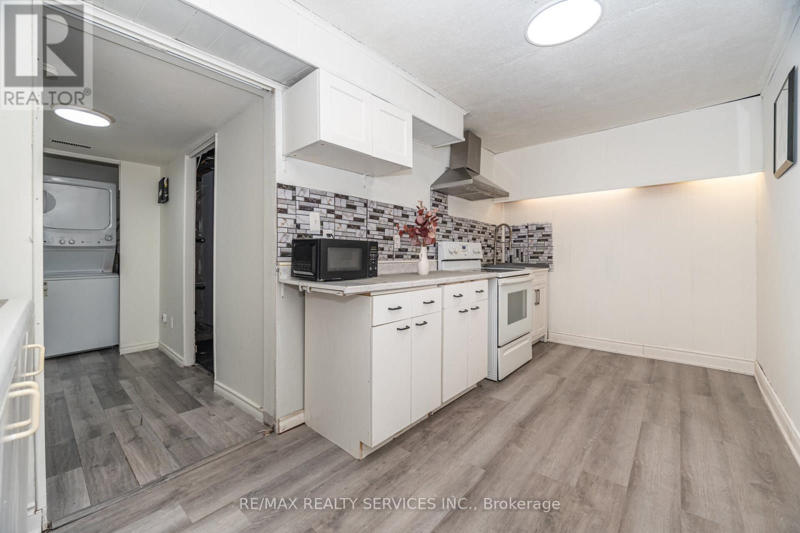 Unit 3 - 1306 Guelph Line, Burlington, Ontario  L7P 2S9 - Photo 35 - W12953348