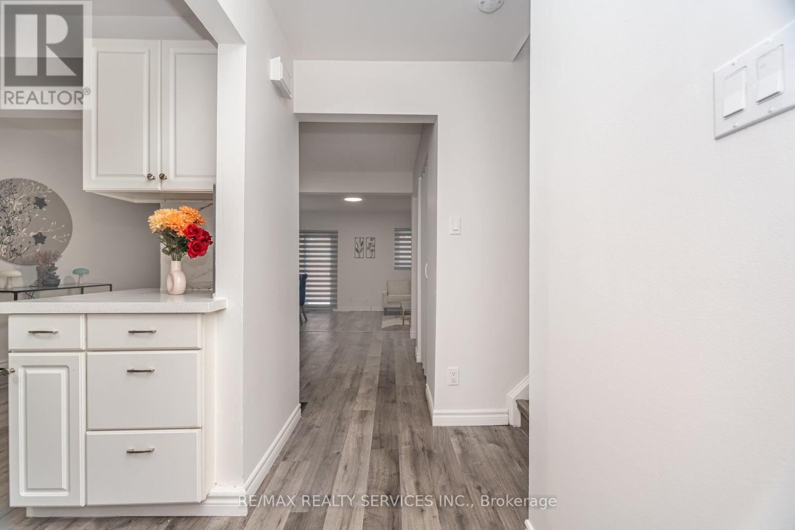 Unit 3 - 1306 Guelph Line, Burlington, Ontario  L7P 2S9 - Photo 5 - W12953348