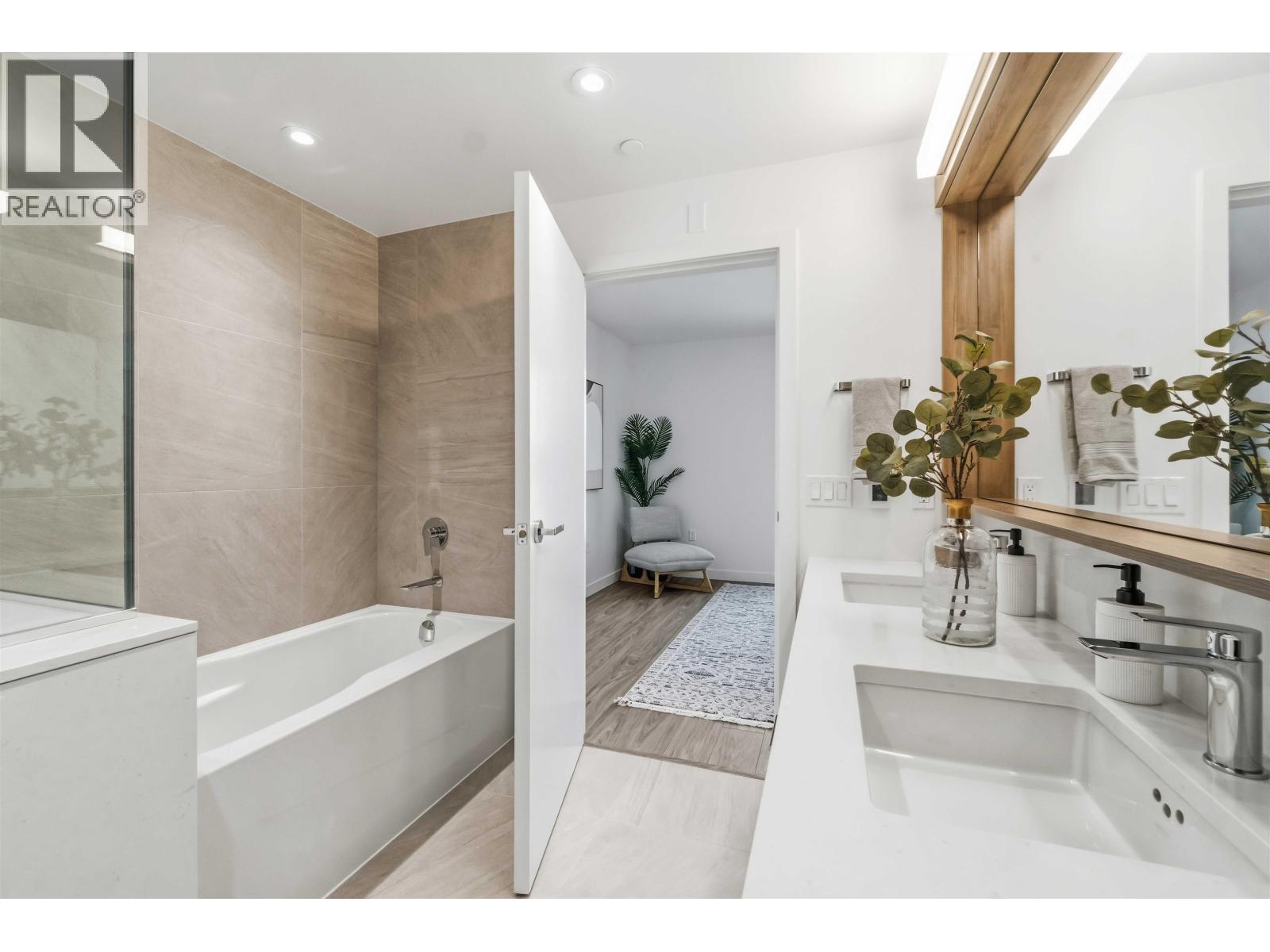 Th 109 755 Harbourside Drive, North Vancouver, British Columbia V7P 0G1 - Photo 15 - R3105791