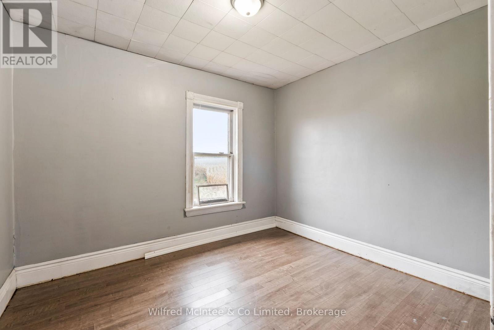 570 20 Side Road, Brockton, Ontario  N0G 2V0 - Photo 23 - X12471074