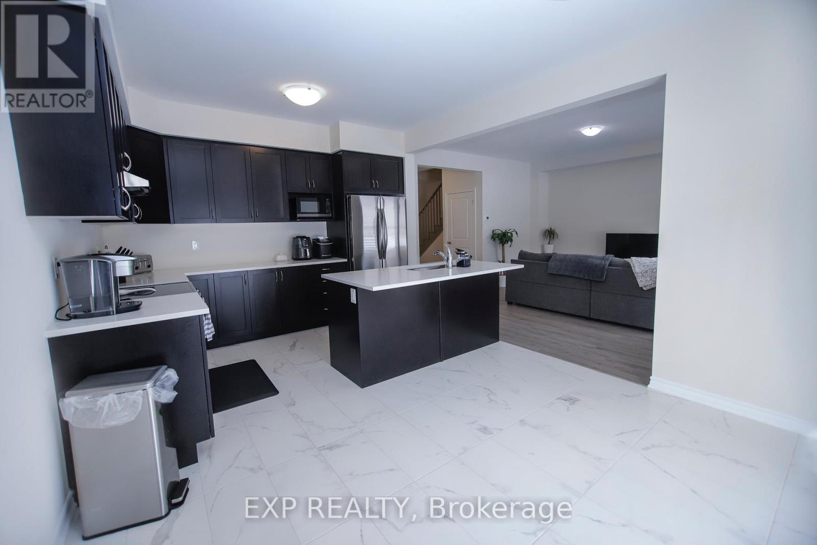 295 Mceachern Lane, Gravenhurst, Ontario  P1P 0H8 - Photo 11 - X12953032