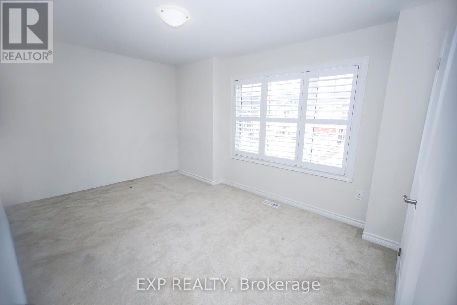 295 Mceachern Lane, Gravenhurst, Ontario  P1P 0H8 - Photo 22 - X12953032