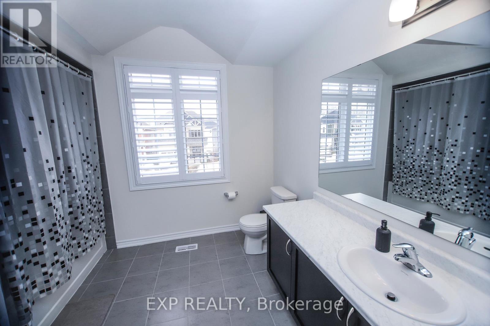 295 Mceachern Lane, Gravenhurst, Ontario  P1P 0H8 - Photo 24 - X12953032