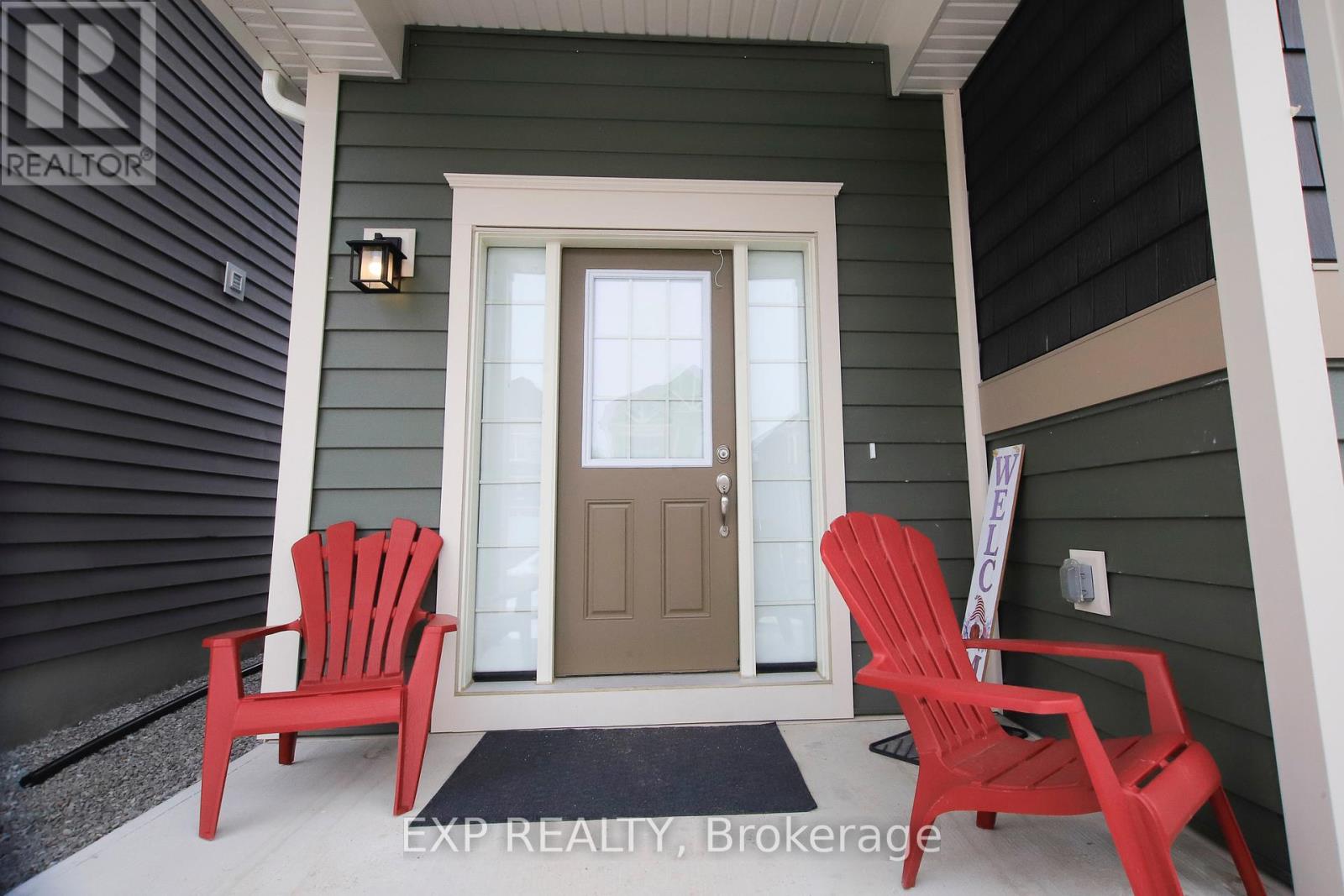 295 Mceachern Lane, Gravenhurst, Ontario  P1P 0H8 - Photo 4 - X12953032