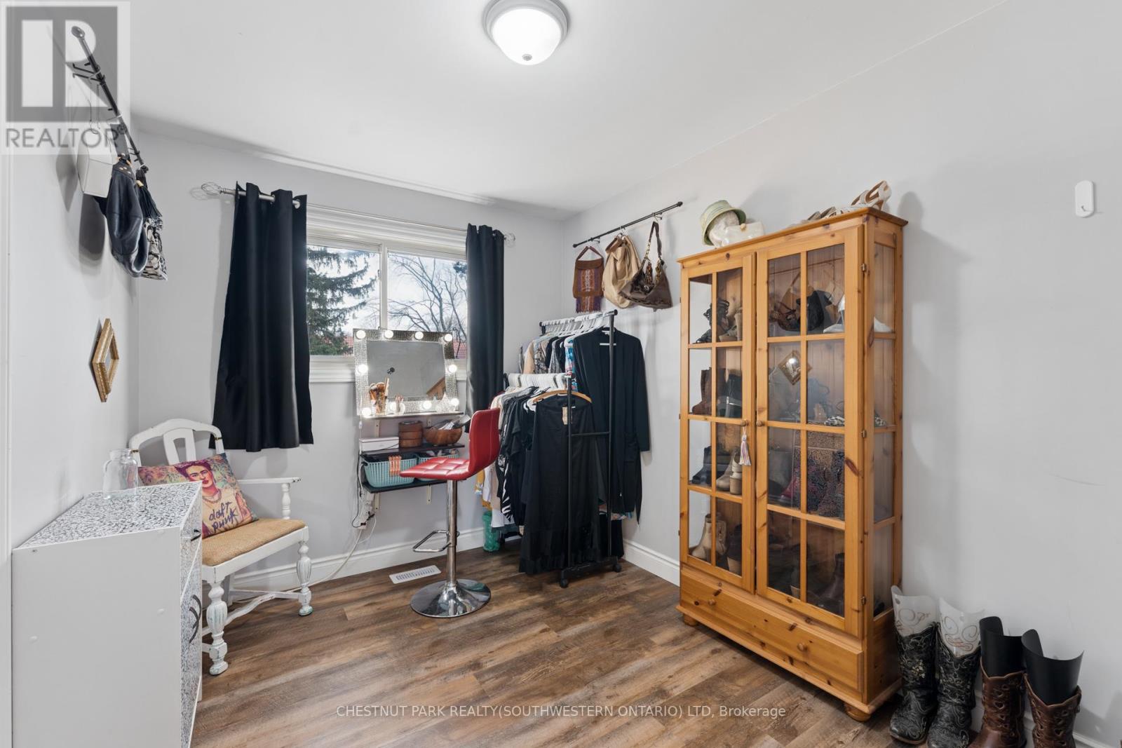 137 Donald Street, Kitchener, Ontario  N2B 3G7 - Photo 11 - X12953156