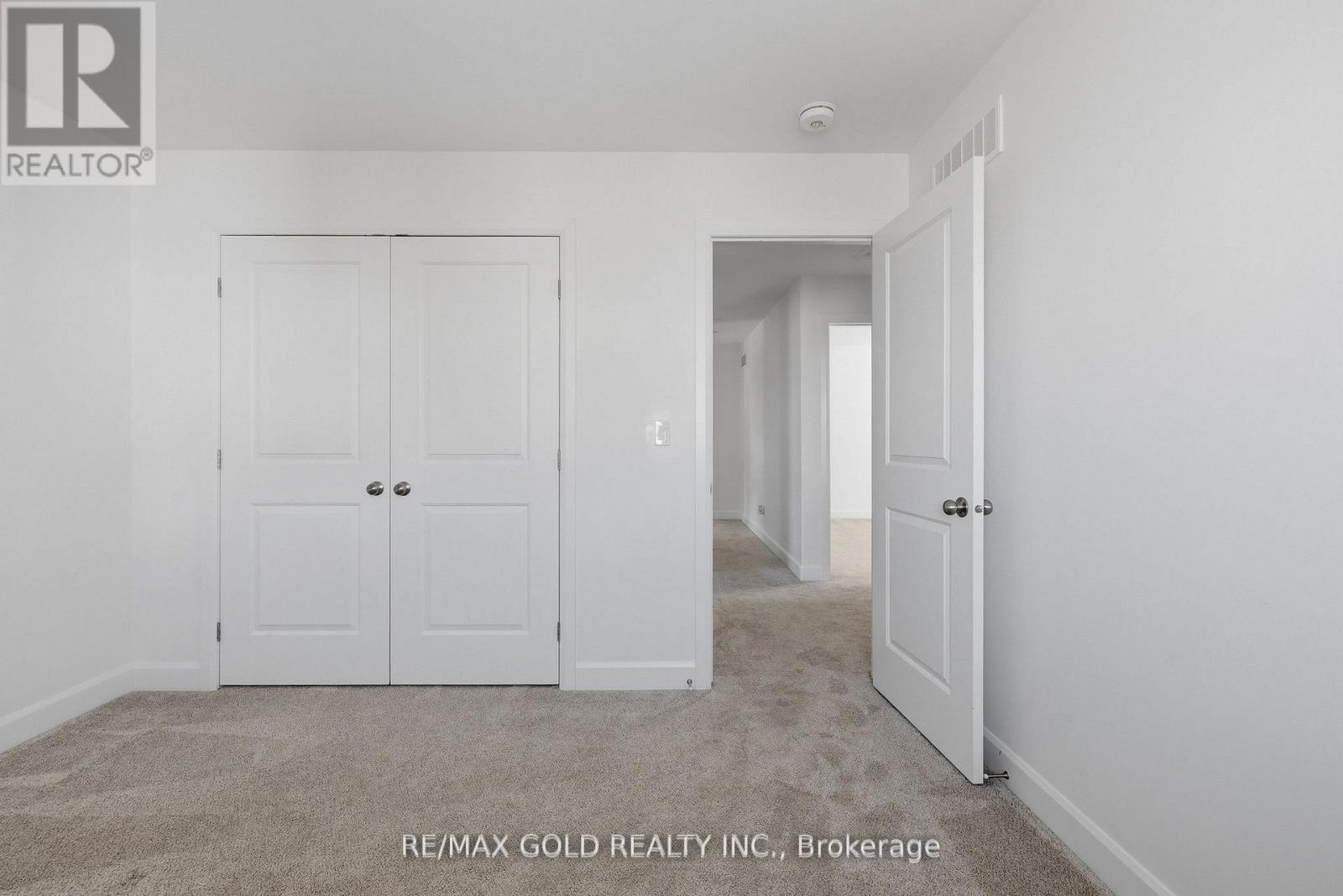 33 Walden Pond Drive, Loyalist, Ontario  K7N 0E7 - Photo 29 - X12953180