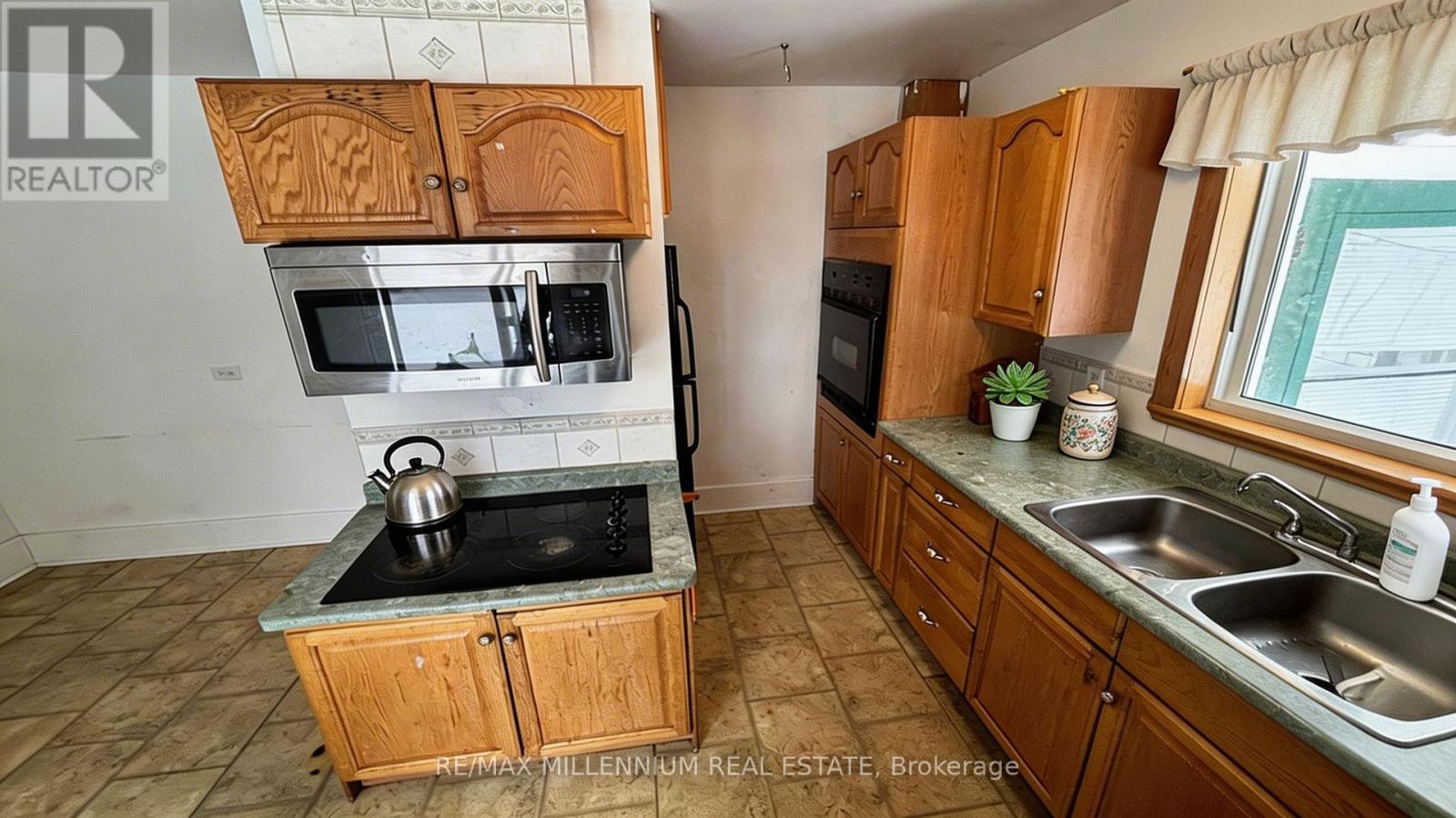 59 West Street S, Huntsville, Ontario  P1H 2M8 - Photo 10 - X12953206