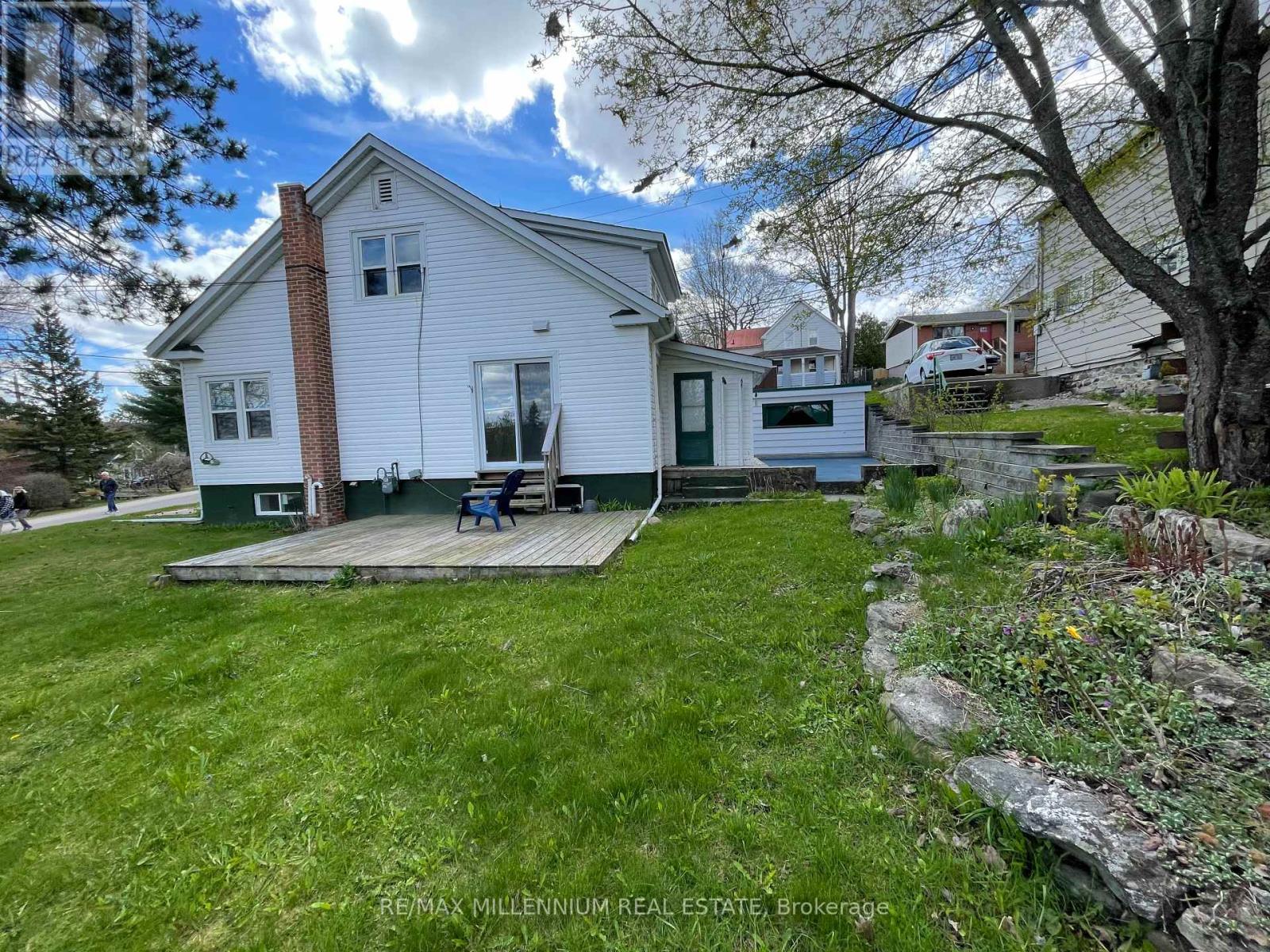 59 West Street S, Huntsville, Ontario  P1H 2M8 - Photo 3 - X12953206