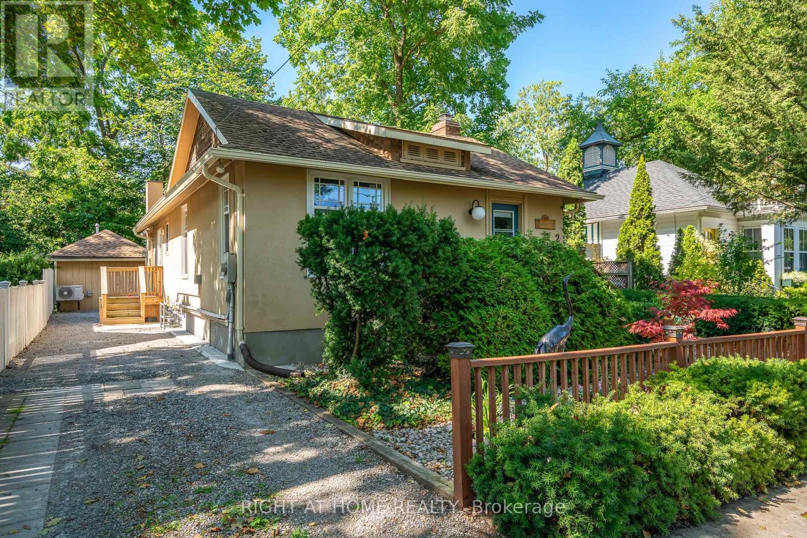 267 Victoria Street, Niagara-On-The-Lake, Ontario  L0S 1J0 - Photo 6 - X12953300