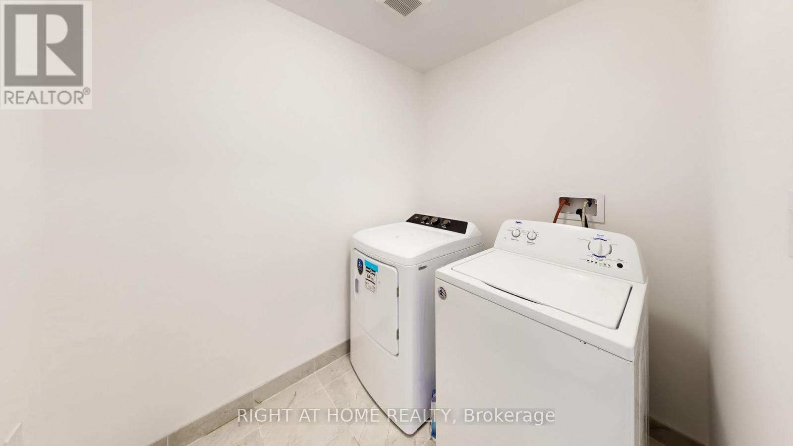 38 Lonsdale Road, Haldimand, Ontario  N3W 0J6 - Photo 44 - X12953324