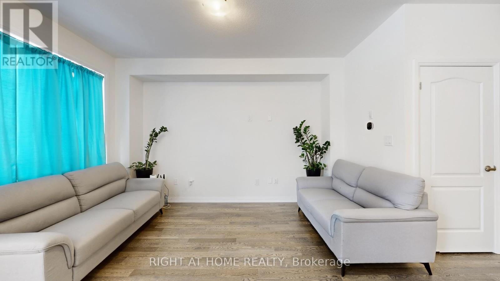 38 Lonsdale Road, Haldimand, Ontario  N3W 0J6 - Photo 9 - X12953324