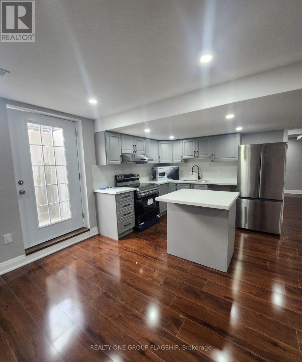 Lower - 15 Sasha Court, Hamilton, Ontario  L8E 0A3 - Photo 21 - X12953358