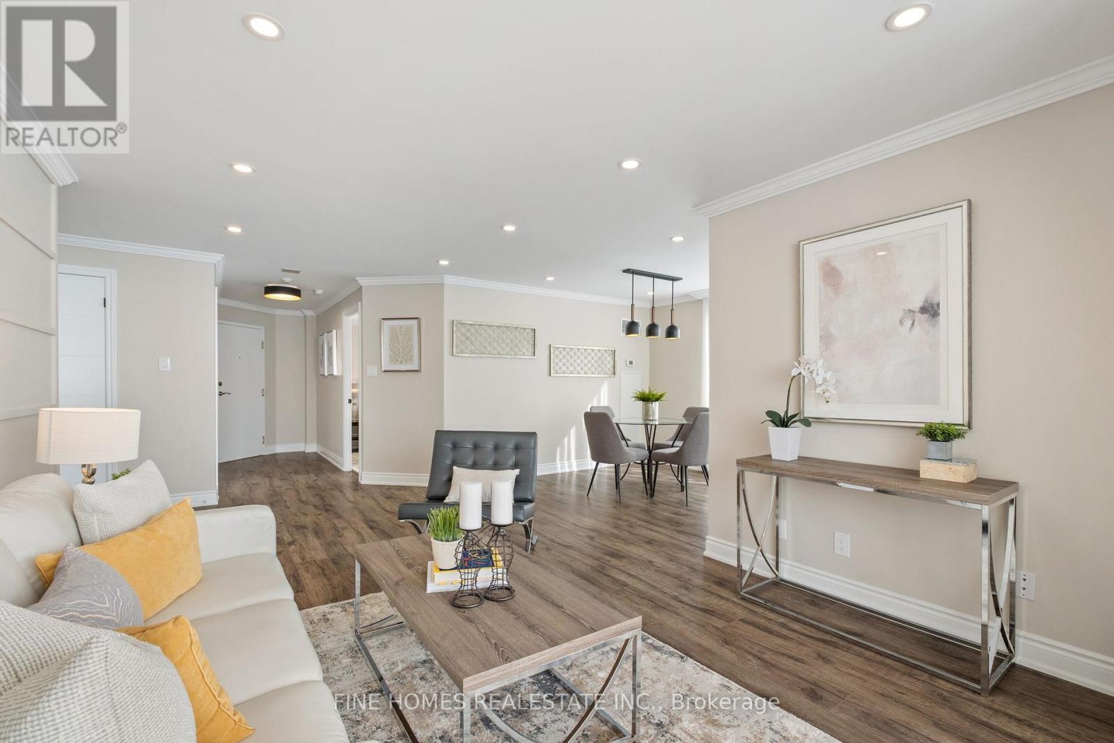 307 - 120 Promenade Circle, Vaughan, Ontario  L4J 7W9 - Photo 4 - N12953314