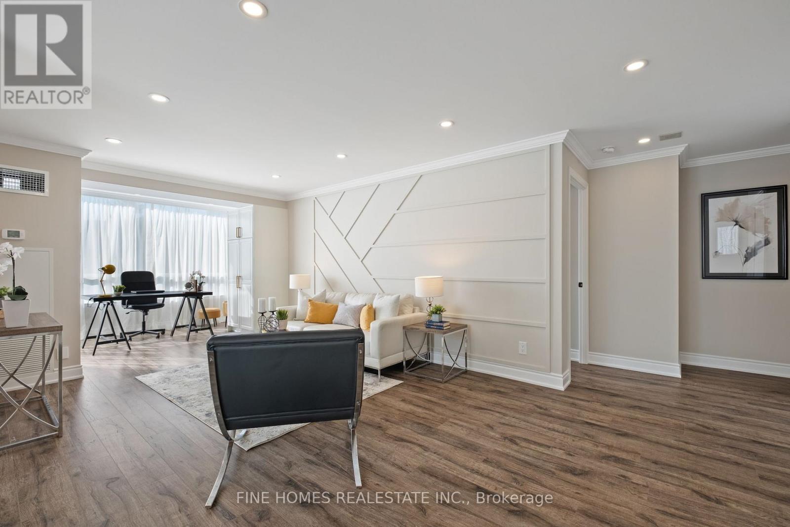 307 - 120 Promenade Circle, Vaughan, Ontario  L4J 7W9 - Photo 3 - N12953314