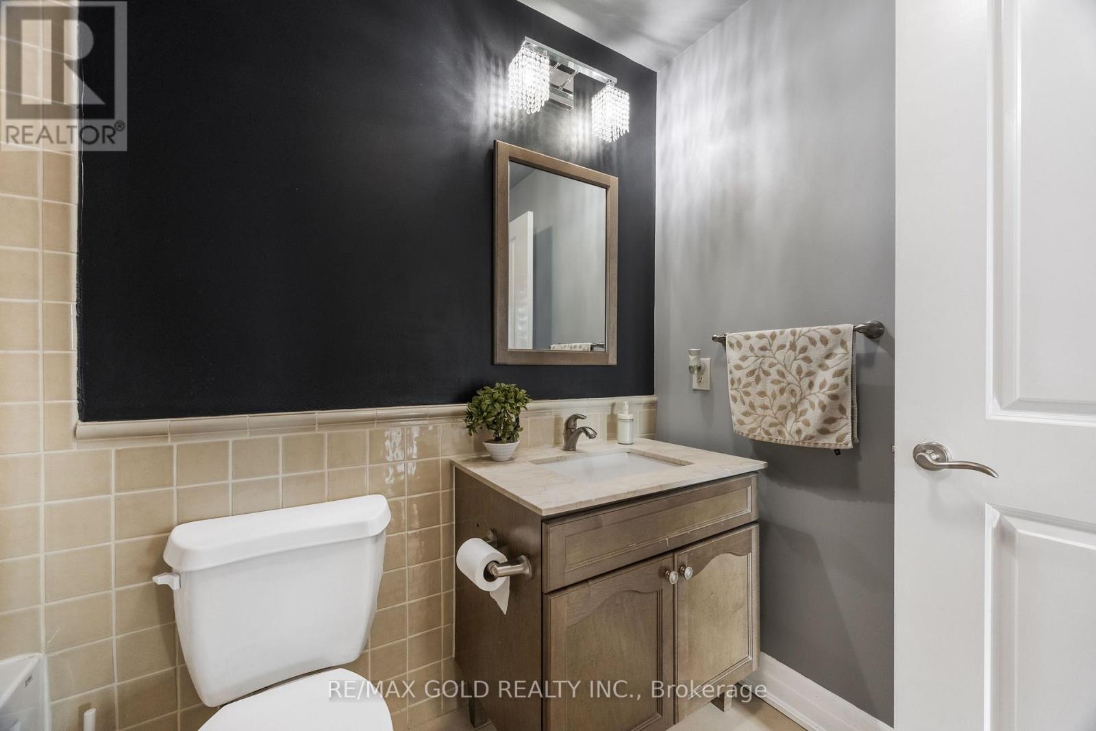 2407 - 100 John Street, Brampton, Ontario  L6W 0A8 - Photo 16 - W12929744