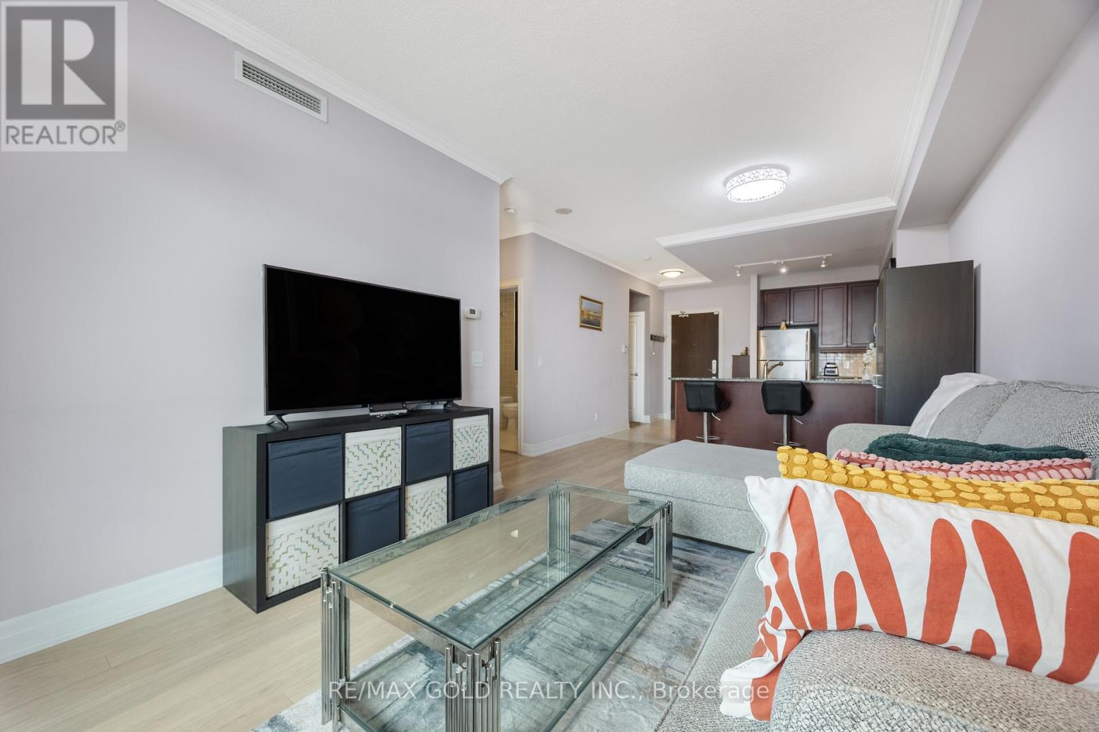 2407 - 100 John Street, Brampton, Ontario  L6W 0A8 - Photo 29 - W12929744