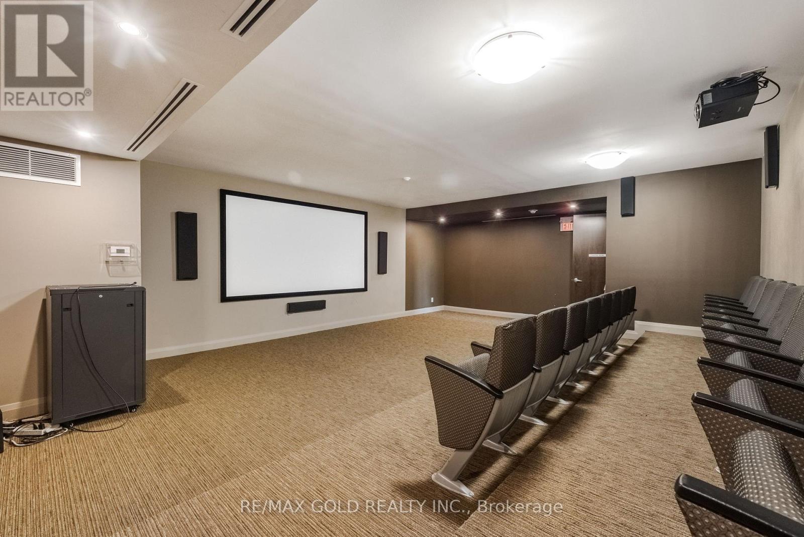 2407 - 100 John Street, Brampton, Ontario  L6W 0A8 - Photo 38 - W12929744