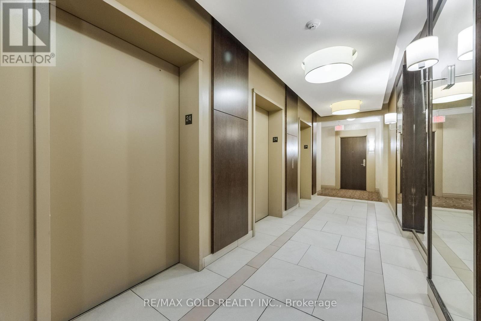 2407 - 100 John Street, Brampton, Ontario  L6W 0A8 - Photo 5 - W12929744