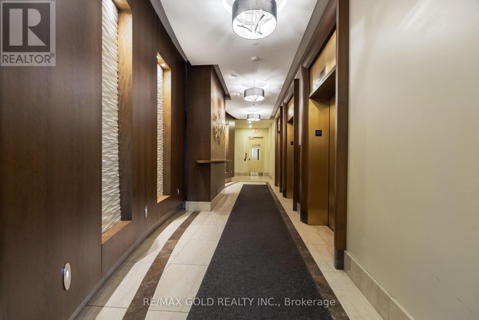 2407 - 100 John Street, Brampton, Ontario  L6W 0A8 - Photo 48 - W12929744