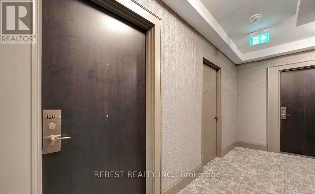 1207 - 15 Lynch Street, Brampton, Ontario  L6W 0C7 - Photo 2 - W12937388