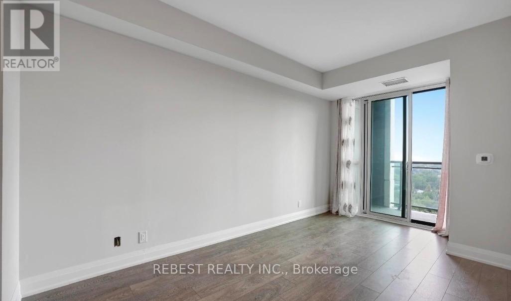 1207 - 15 Lynch Street, Brampton, Ontario  L6W 0C7 - Photo 8 - W12937388