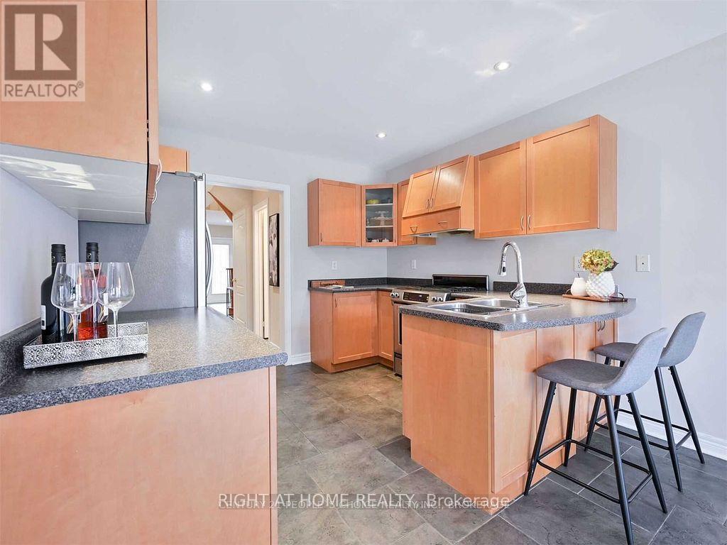 814 Brass Winds Place, Mississauga, Ontario  L5W 1T4 - Photo 29 - W12950684