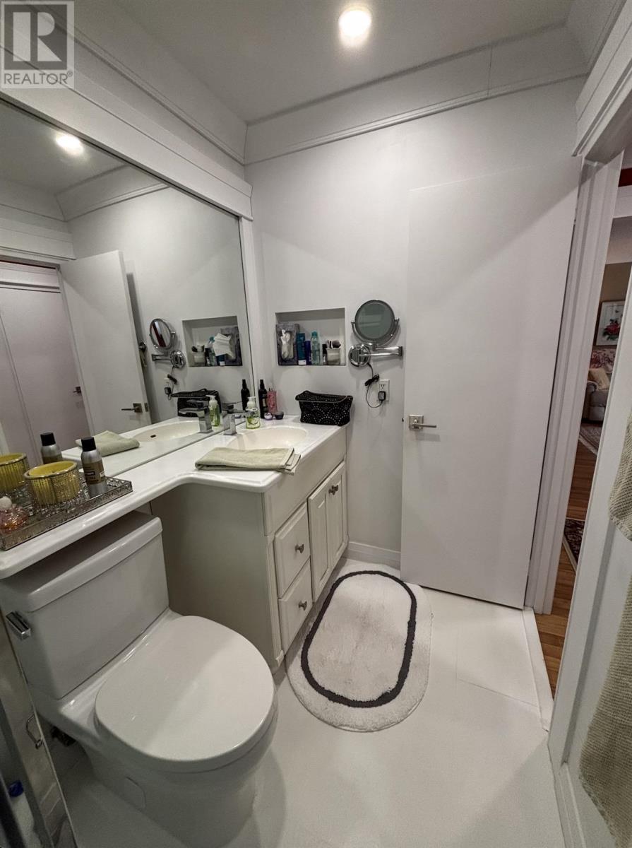 570 Macdonald Ave # 203, Sault Ste. Marie, Ontario  P6B 1J3 - Photo 12 - SM260601